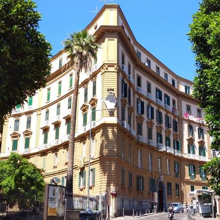 Amedeo Suite - Il Salotto Di Napoli Nápoles Exterior foto